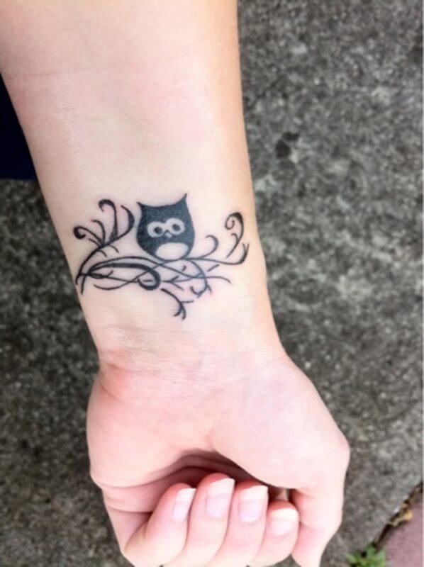 15+ Best Owl Wrist Tattoo Designs